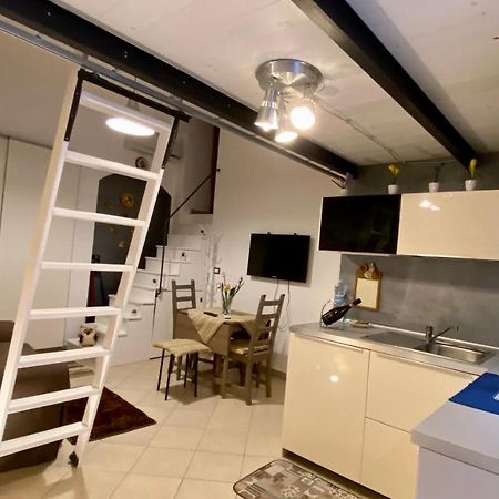 Zeus Charming Apartment Syracuse Exterior foto